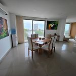 Luxury 3Br 2Ba Penthouse Close To Airport-Beach-Rooftop Pool