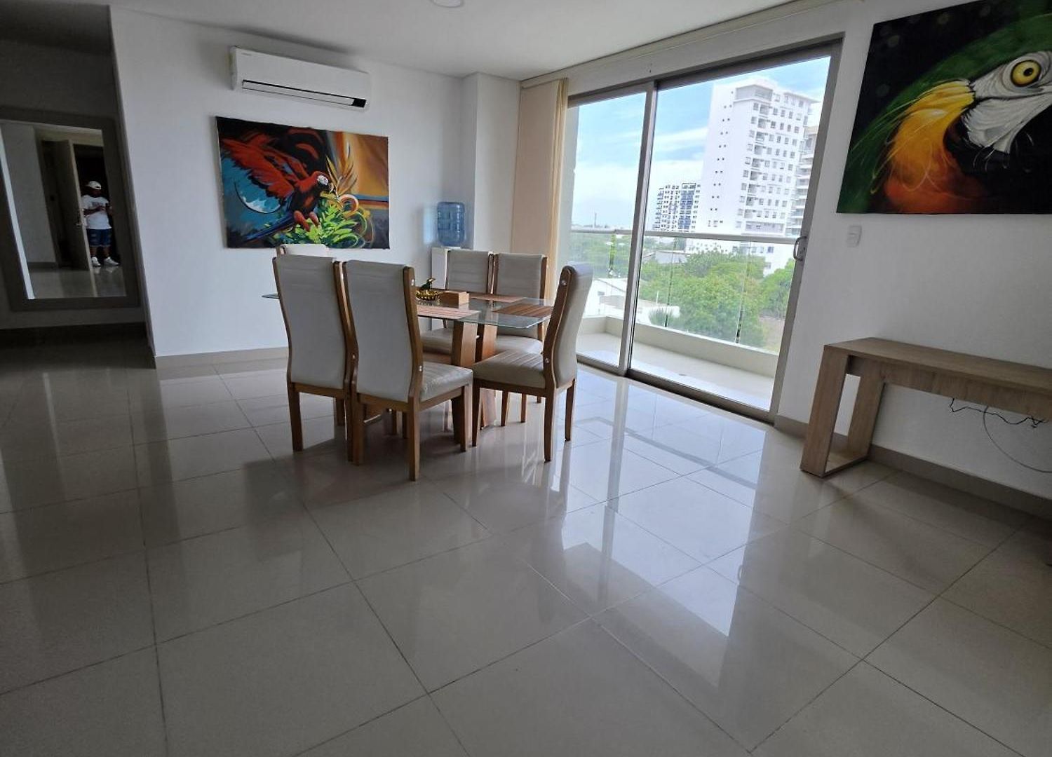 Luxury 3br 2ba Penthouse Close To Airport-beach-rooftop Pool Apartamento *