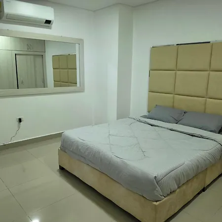 Luxury 3br 2ba Penthouse Close To Airport-beach-rooftop Pool *