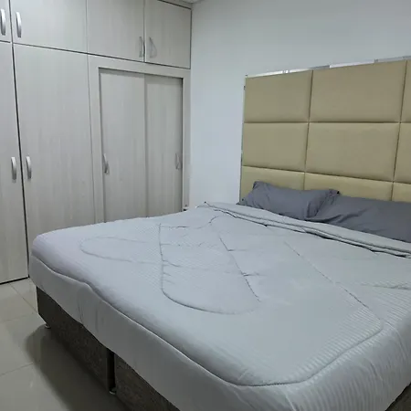 Luxury 3br 2ba Penthouse Close To Airport-beach-rooftop Pool Apartamento