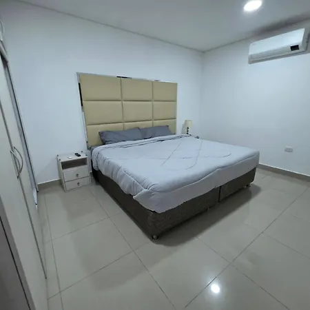 Luxury 3br 2ba Penthouse Close To Airport-beach-rooftop Pool *